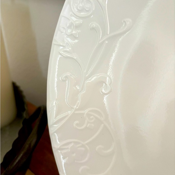 Corelle Bella Faenza White Dinner and Salad Plate Set - Picture 4 of 8